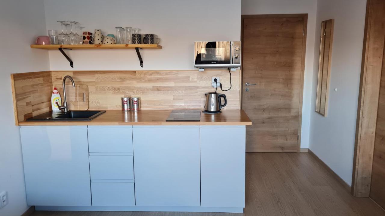 Apartmany Zamecka Jilemnice Exterior photo