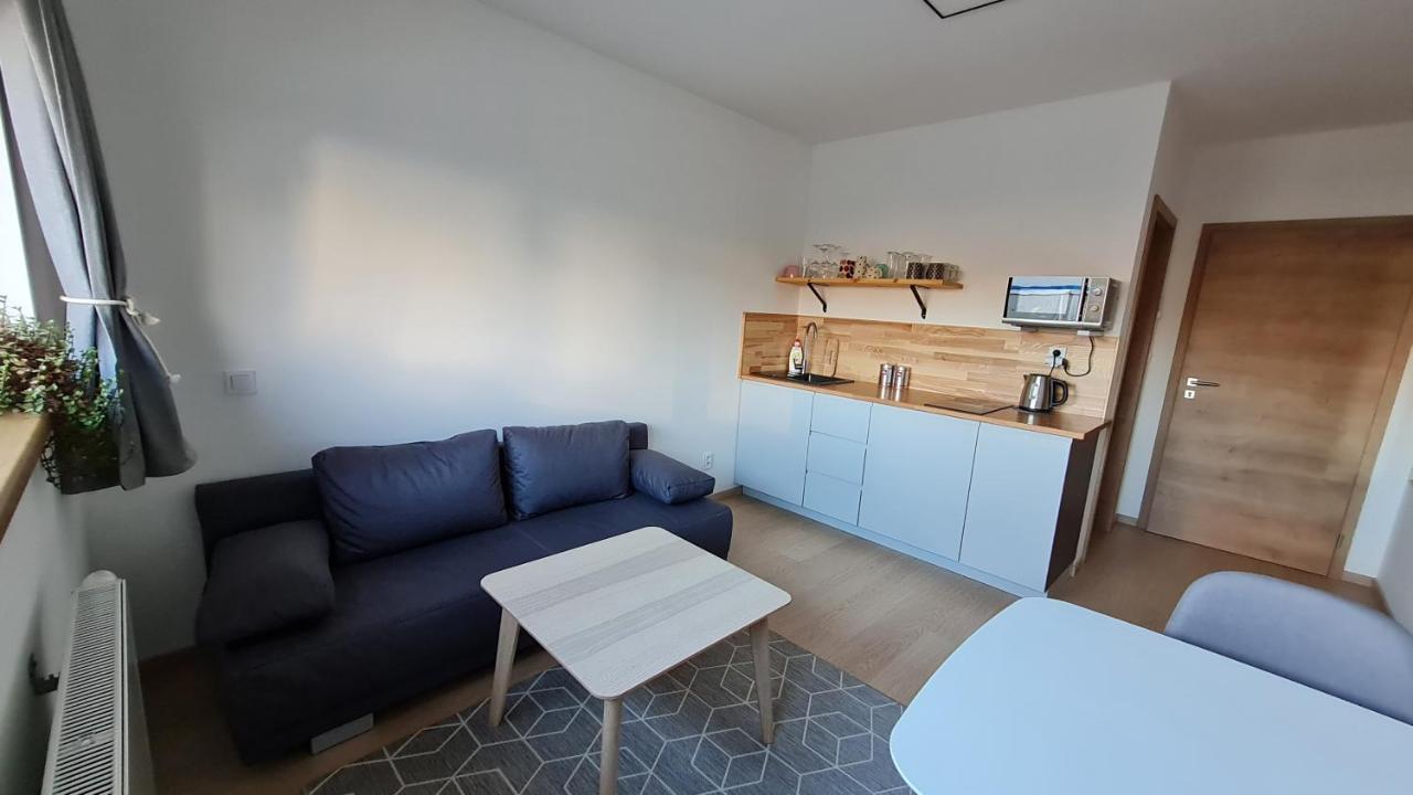 Apartmany Zamecka Jilemnice Exterior photo